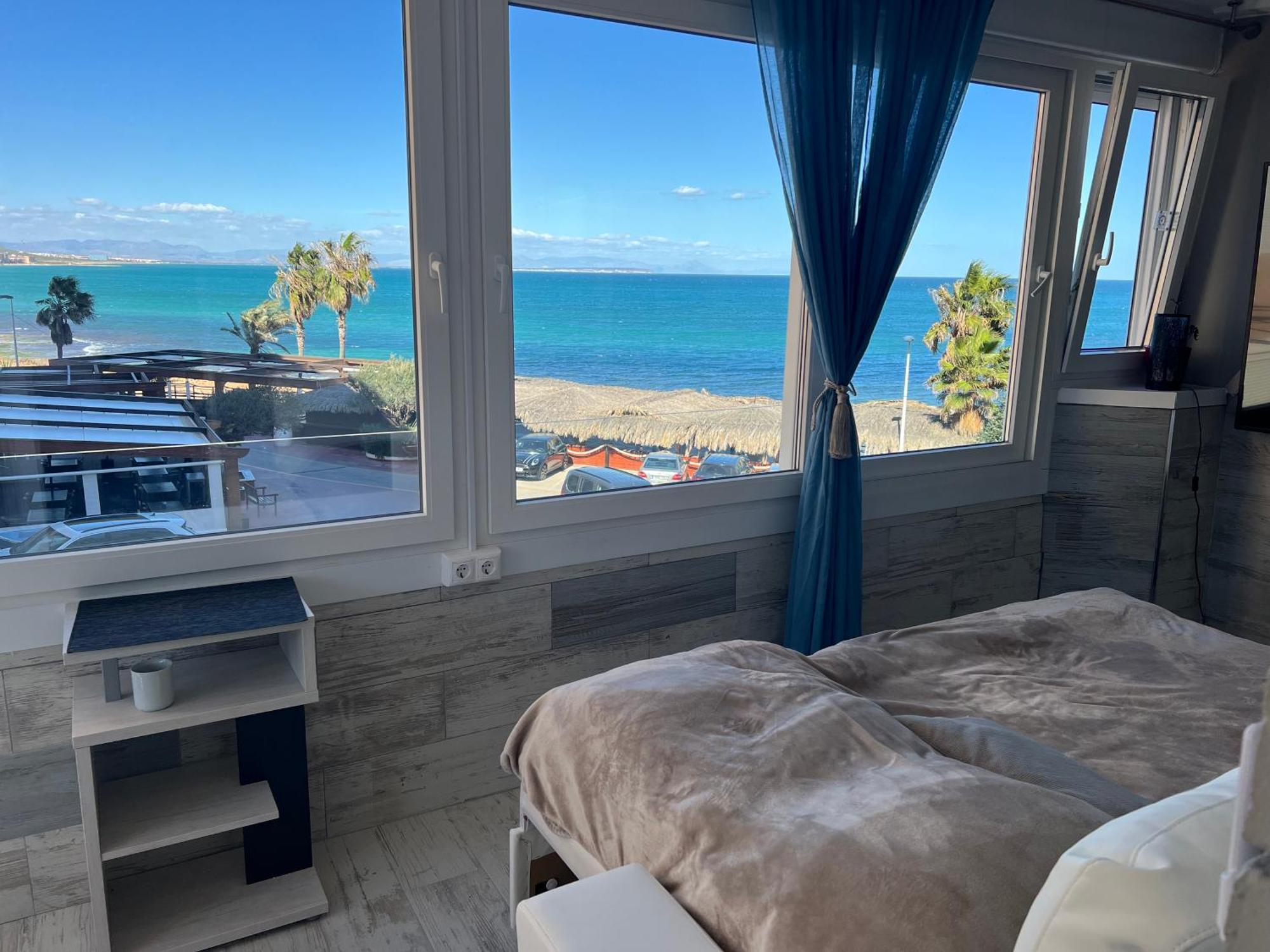 La Mata Apartment On The First Line Of The Sea Torrevieja Exterior photo